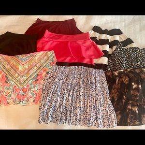 Lot of 8 mini skirts / skater skirts
